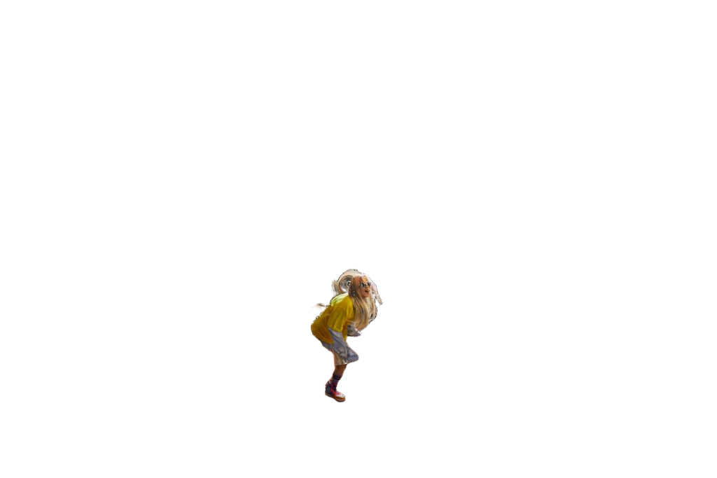 A tiny crouching SUZIE VROWN
